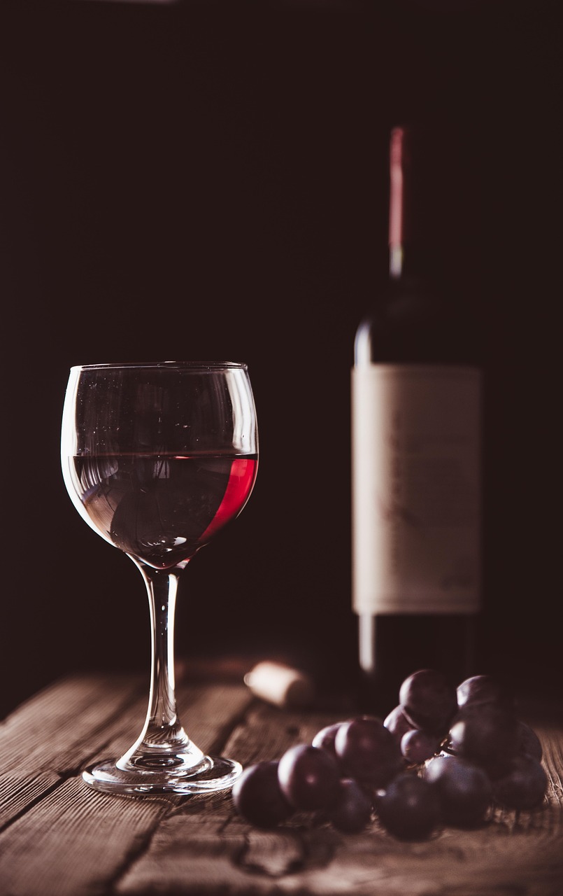 wine 5323009 1280